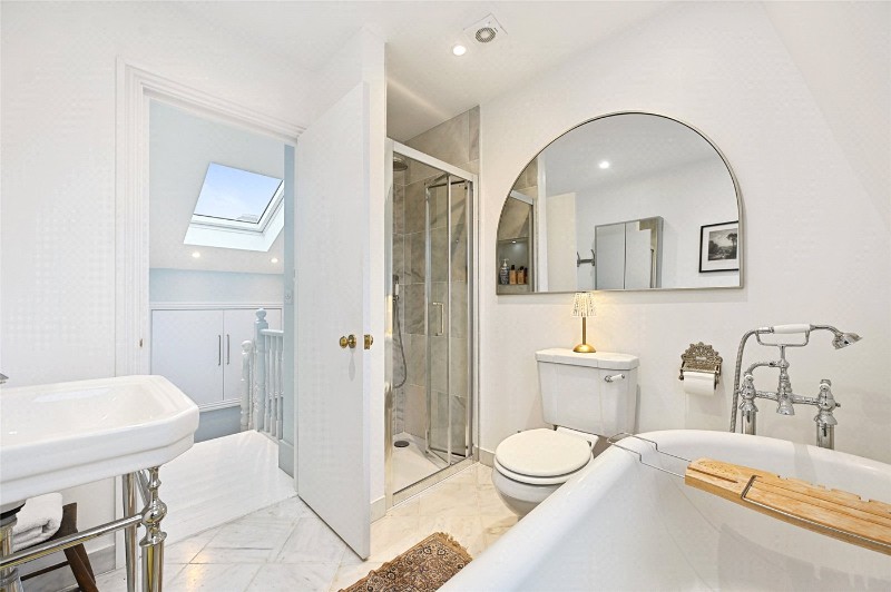 Thornfield Road, London, W12