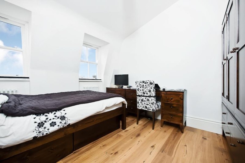 Kennington Park Road, SE11