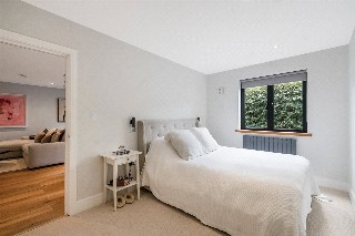 Oakhurst Grove, East Dulwich, London, SE22