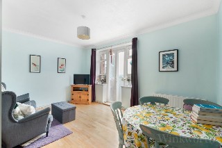 Shackleton Close, London, SE23