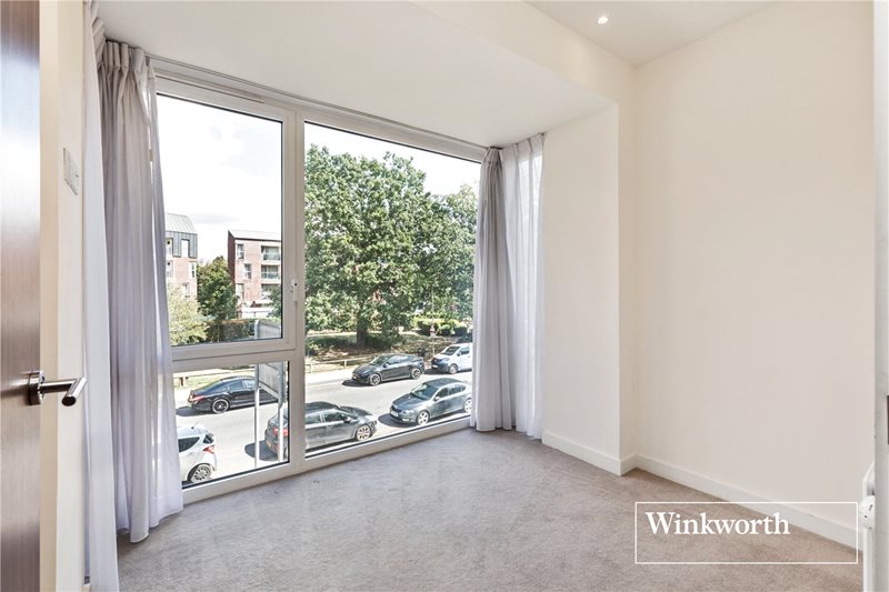 Ruskin Parade, Edgware, HA8
