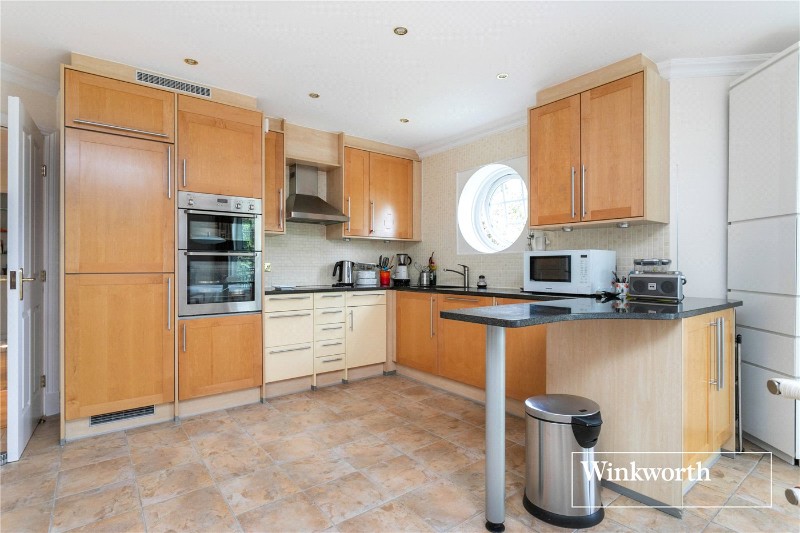 Voysey Close, Finchley, London, N3