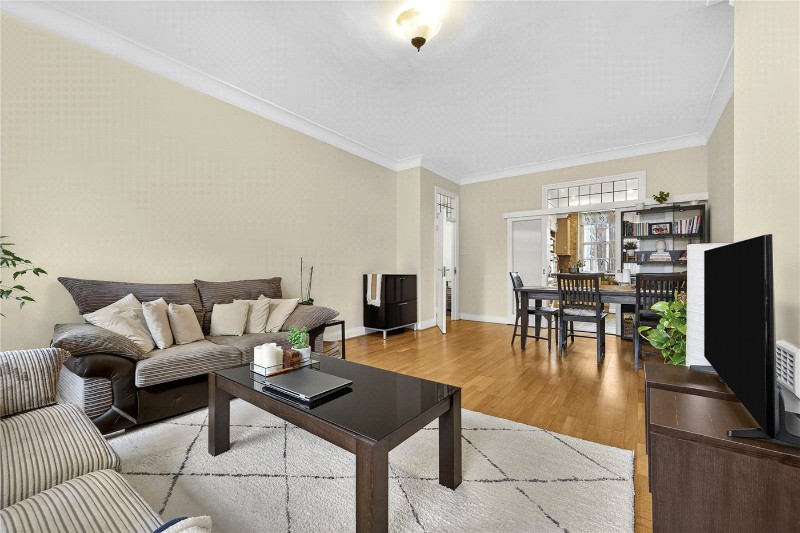 Eyre Court, 3-21 Finchley Road, St John's Wood, London, NW8