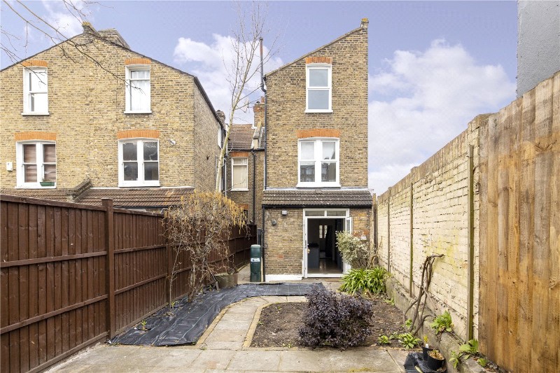 Blakemore Road, London, SW16