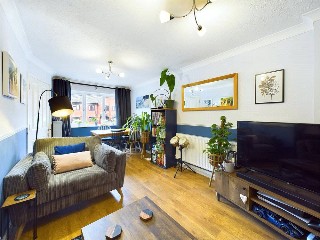 Lakelands Drive, Exeter, Devon, EX4