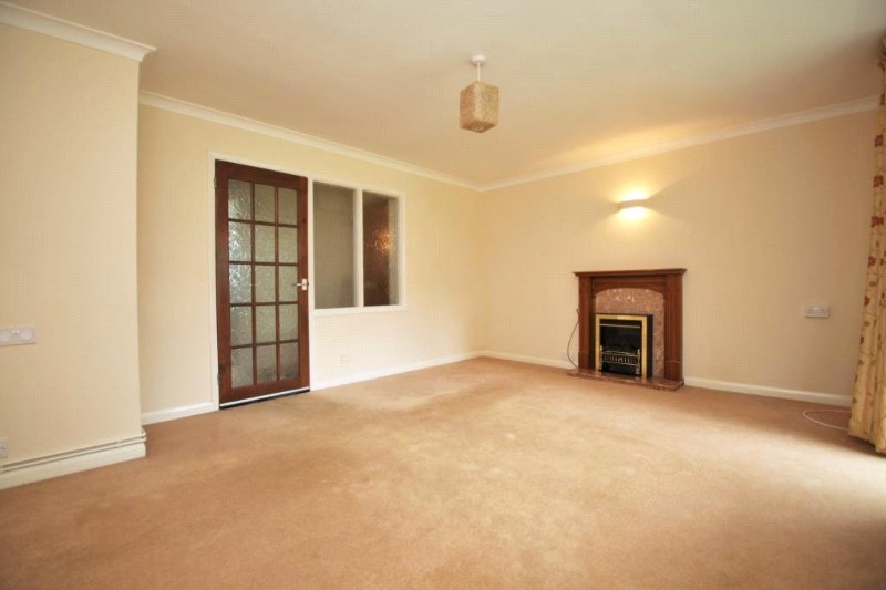 Caroline Court, Bath Road, Reading, Berkshire, RG1