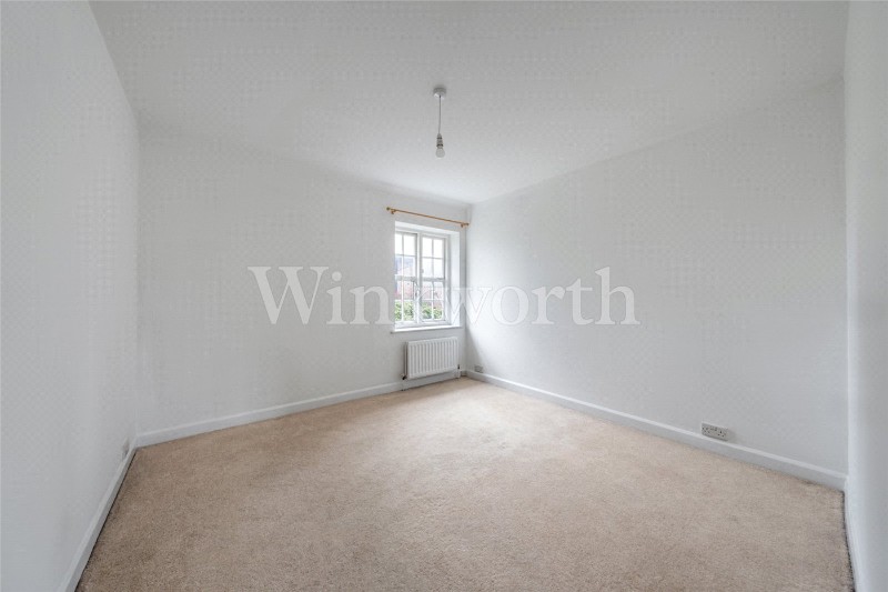 Childs Way, London, NW11