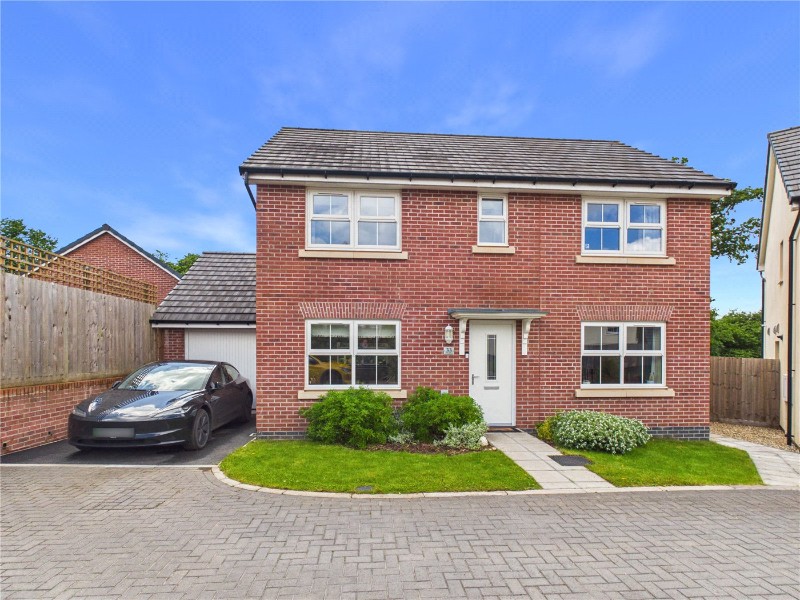 Uplowman Road, Tiverton, Devon, EX16