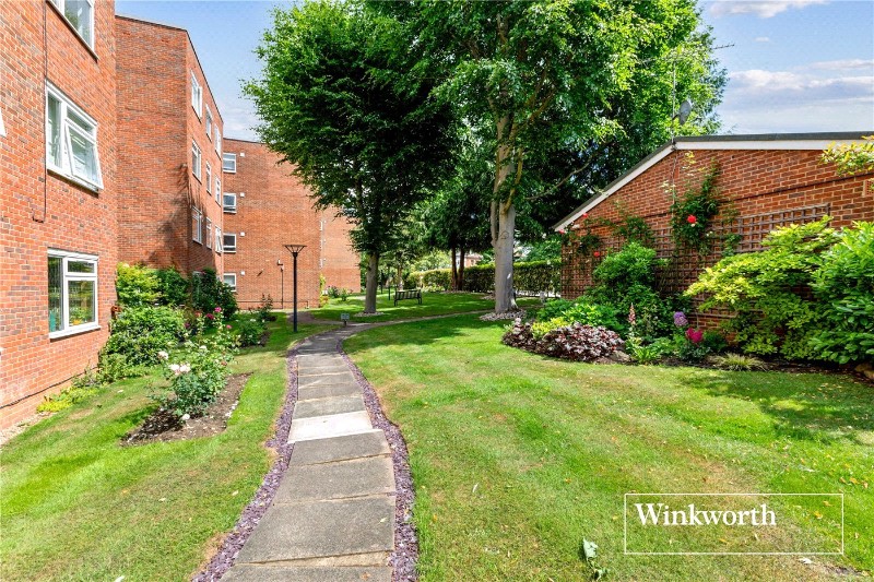 Hendon Lane, Finchley, London, N3