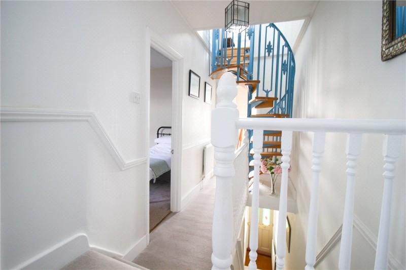 Hillside Road, Leigh-On-Sea, United Kingdom, SS9