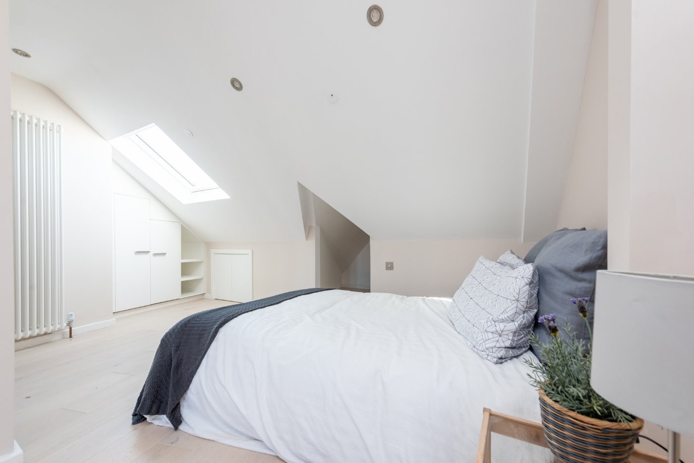 2 bedroom property for sale in Drayton Road, London, NW10 (Ref