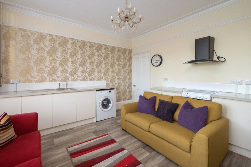 Jemmett Road, Ashford, Kent, TN23