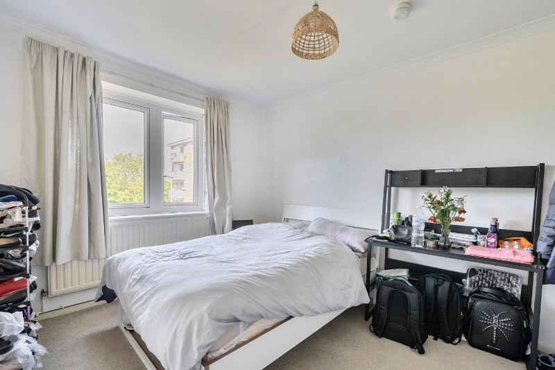 Flat 6, Caversham House, Friary Estate, London, SE15
