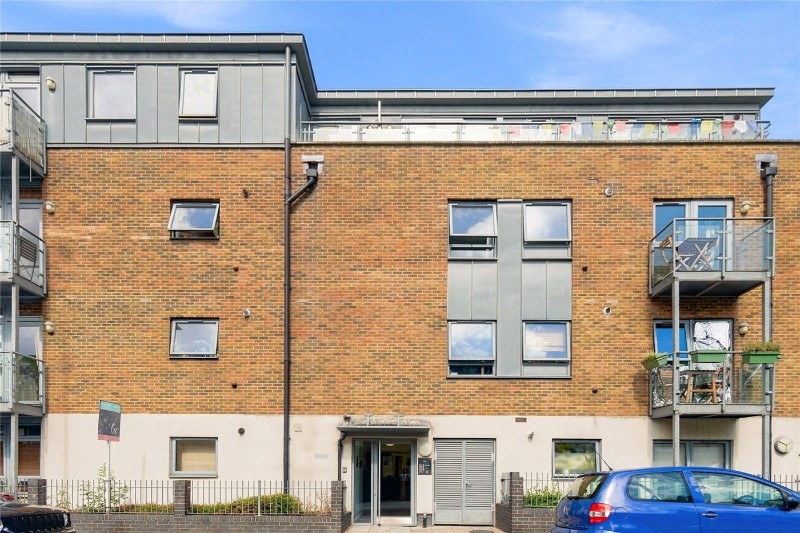 Underhill Road, London, SE22