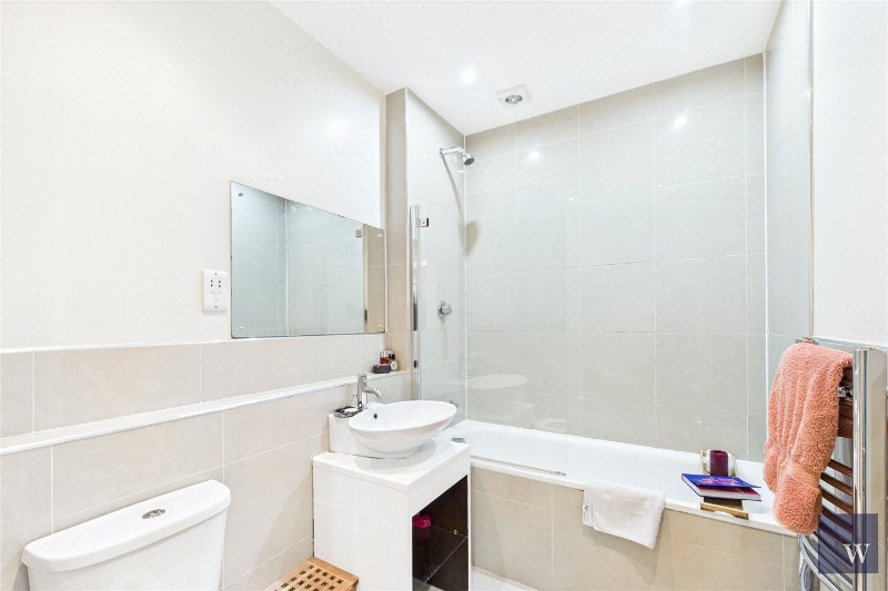 Hillside Road, London, SW2