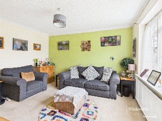 Derwent Road, Thatcham, Berkshire, RG19