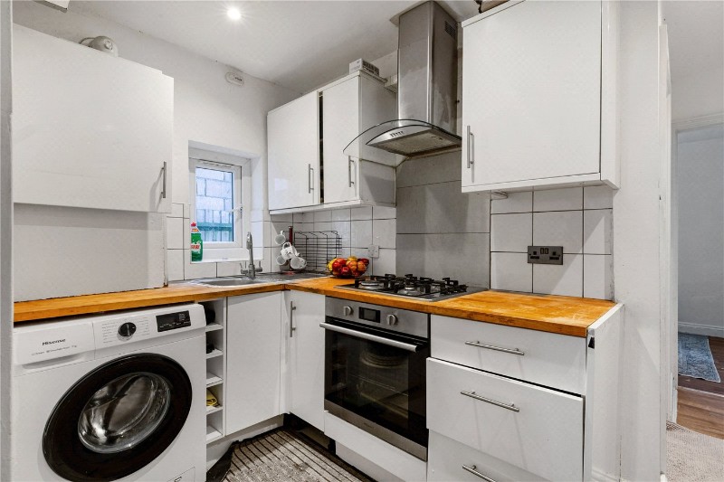 Crusoe Road, Mitcham, CR4