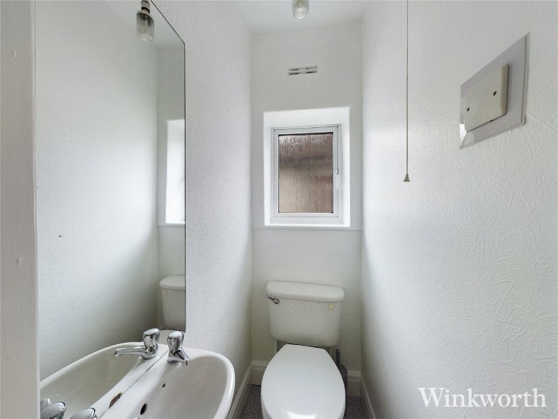 Cleveley Crescent, London, W5