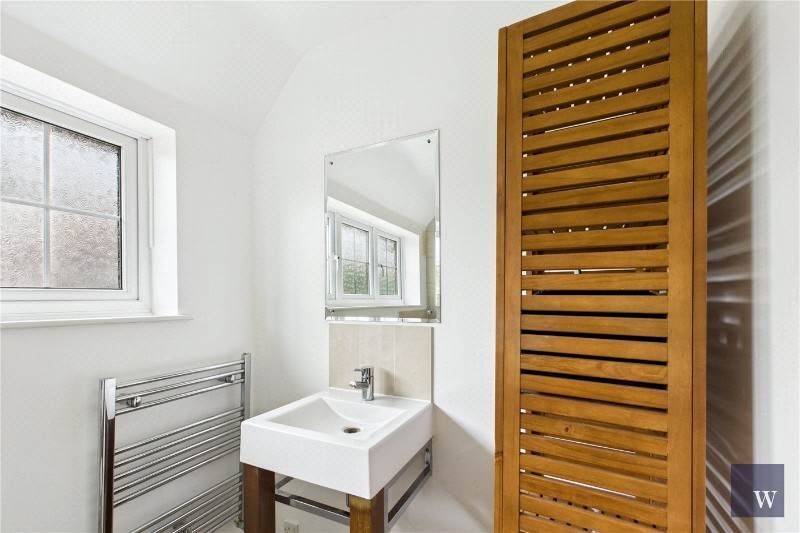 Cricklade Avenue, London, SW2