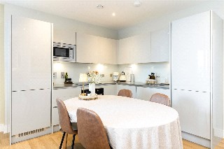 Summerstown, London, SW17