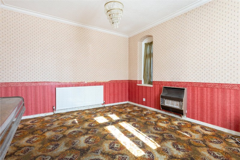 Lessingham Avenue, London, SW17
