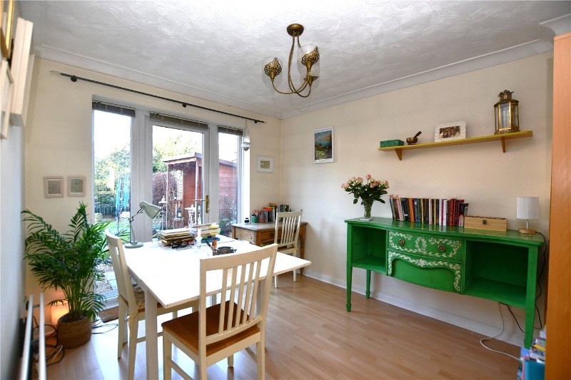 Moor Close, Finchampstead, Wokingham, Berkshire, RG40