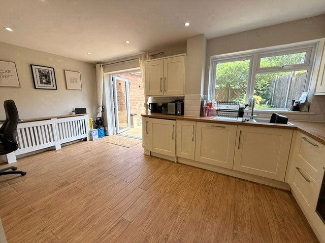 Stapleford Close, Romsey, Hampshire, SO51