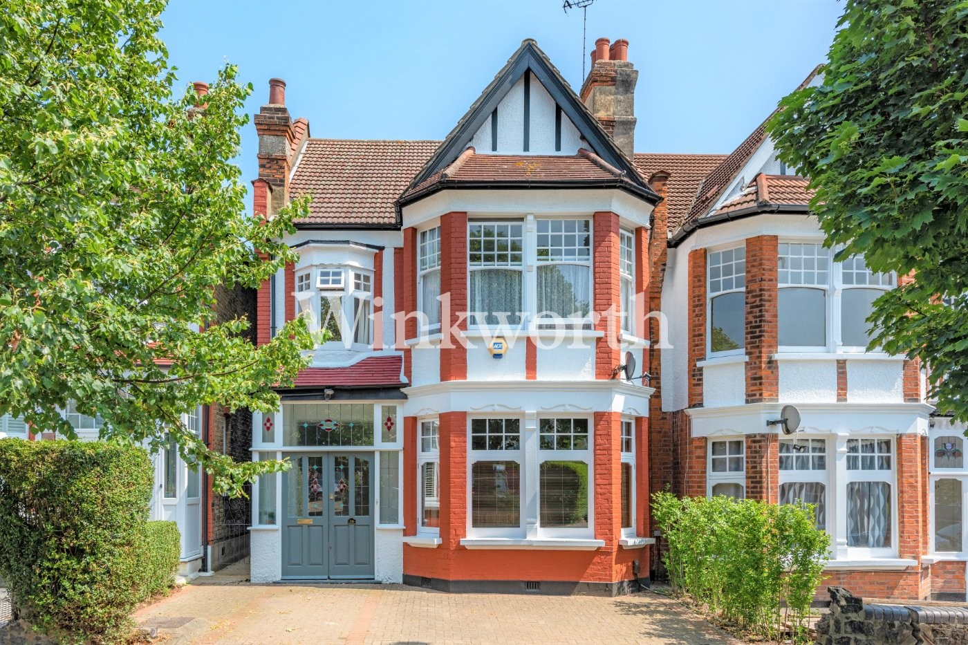 4 bedroom property for sale in Fox Lane, London, N13 (Ref PGN210196