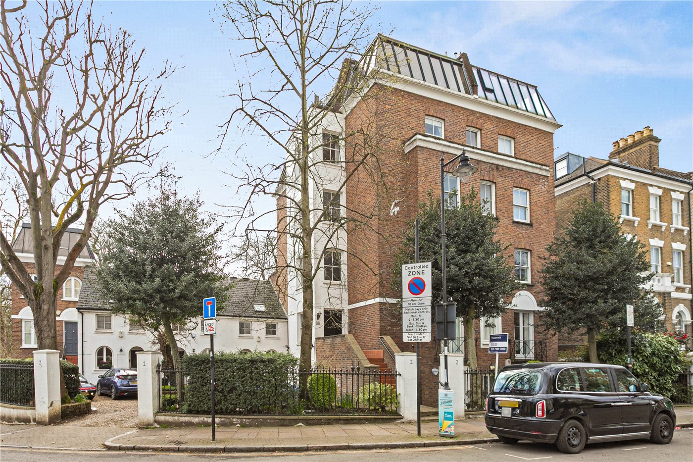 Highbury Hill, London, N5