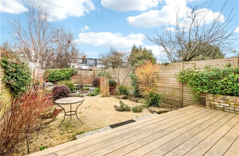 Melville Road, Barnes, London, SW13