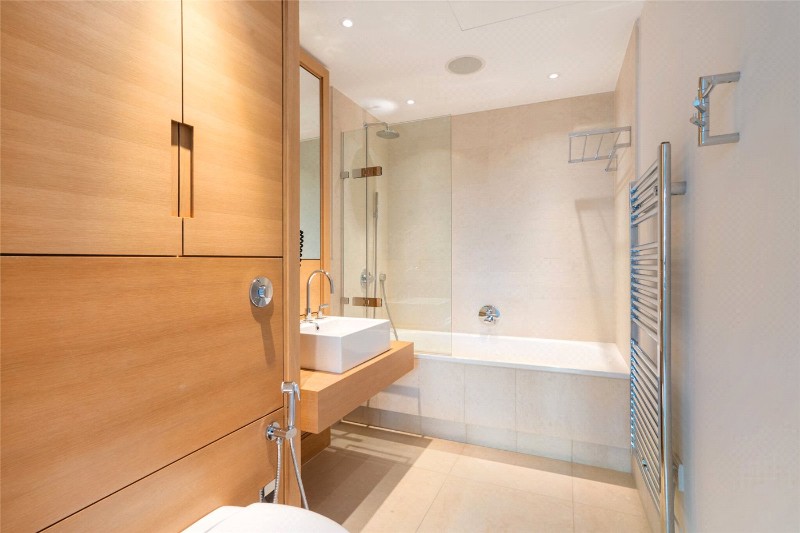 Thornwood Gardens, Kensington, London, W8