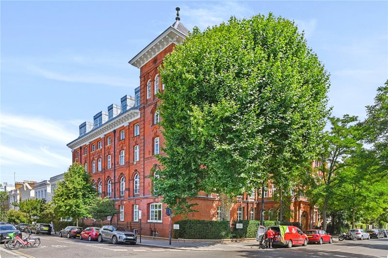 Thornbury Court, 36-38 Chepstow Villas, London, W11