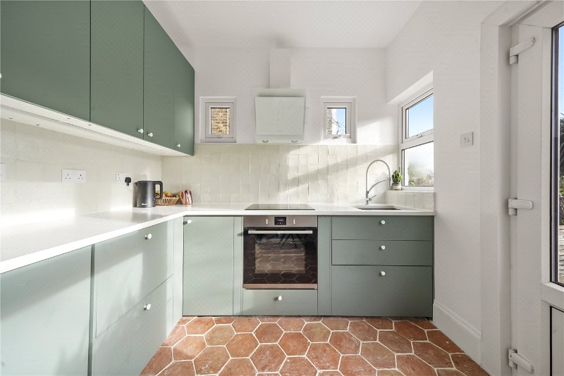 Hewitt Road, London, N8