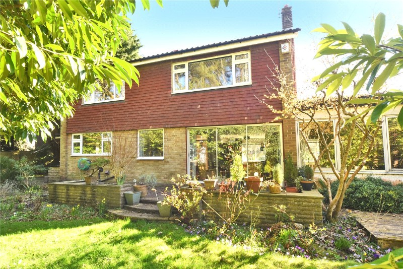 Heights Close, Banstead, Surrey, SM7