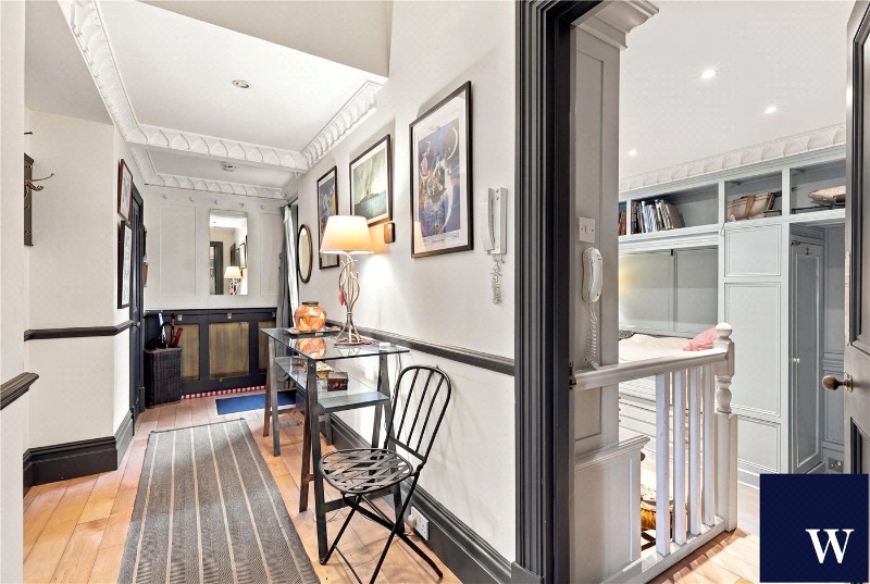 Southwood Lane, London, N6