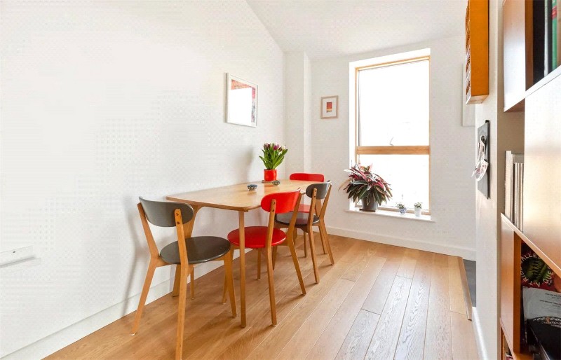 Barretts Grove, London, N16