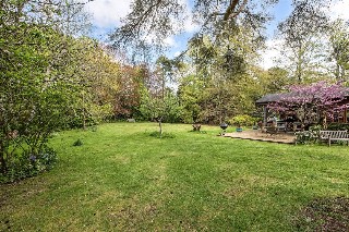Farnham Road, Liss, Hampshire, GU33