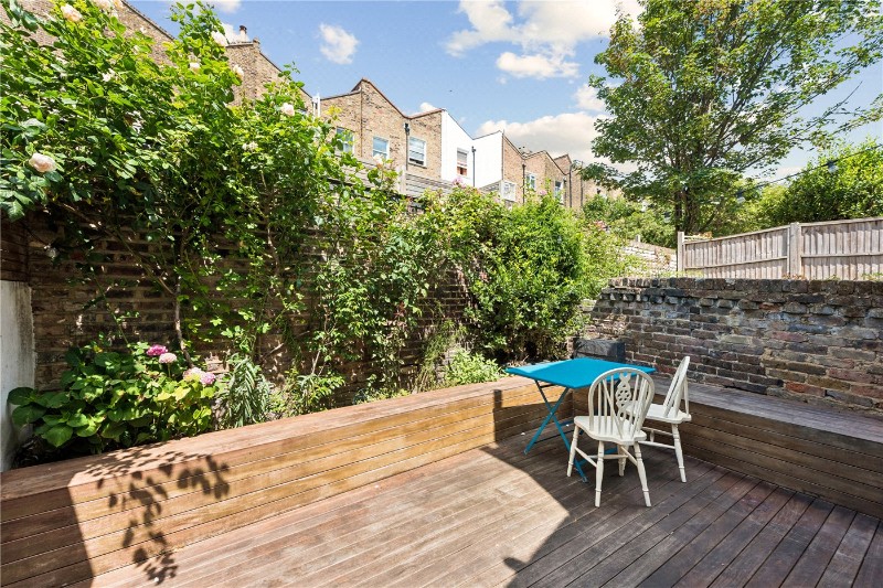 Walford Road, London, N16