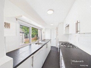 Upper Crown Street, Reading, Berkshire, RG1