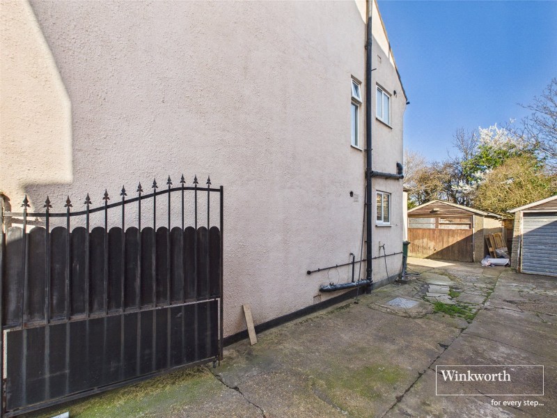 Colin Park Road, London, NW9