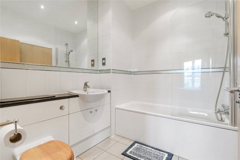 Pavilion Square, London, SW17