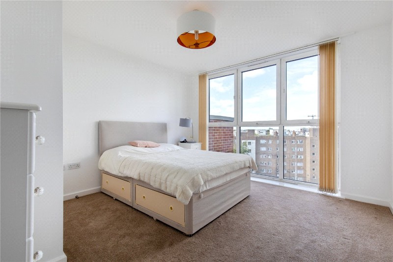 Mullins Place, London, SW4
