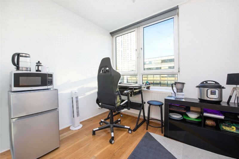 St. Luke&#39;s Estate, Bath Street, London, EC1V