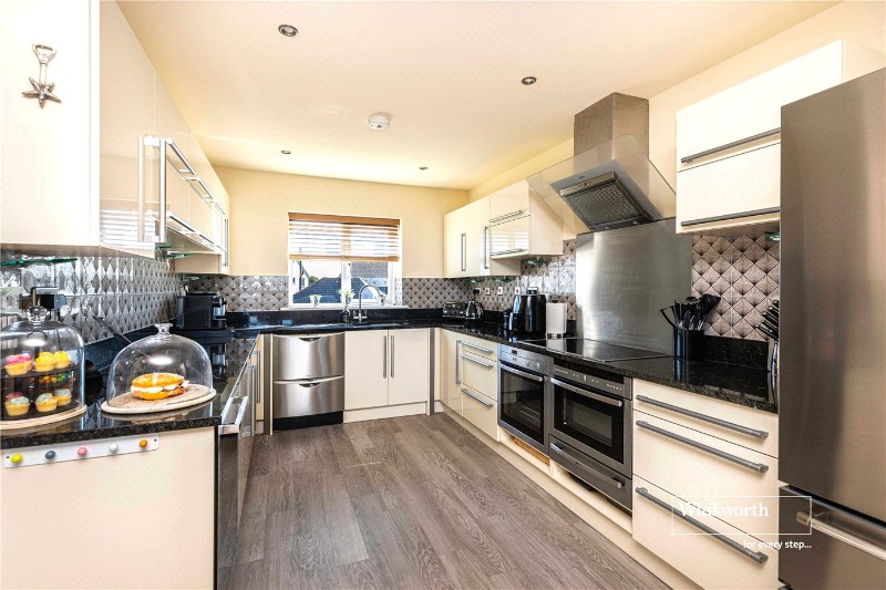 Sea Road, Milford on Sea, Lymington, Hampshire, SO41