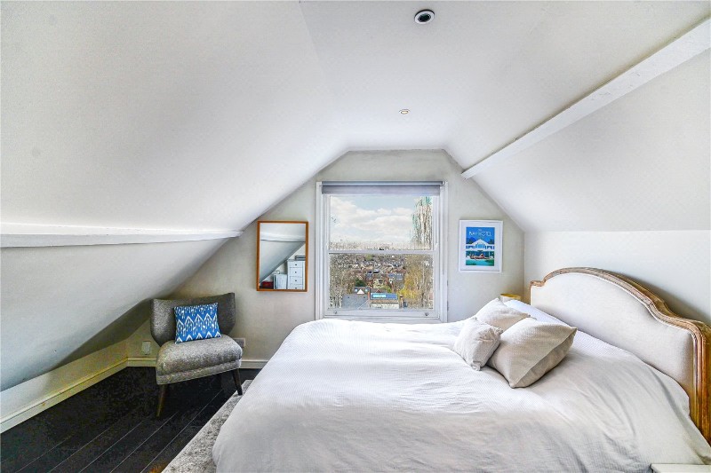 Overhill Road, East Dulwich, London, SE22