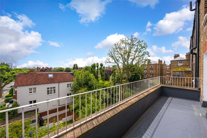 Elgin Avenue, London, W9