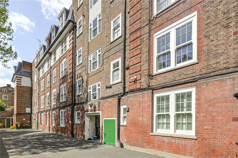 Chelsea Manor Street, London, SW3