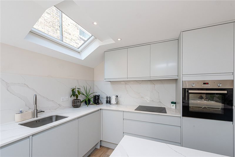 Purves Road, London, NW10