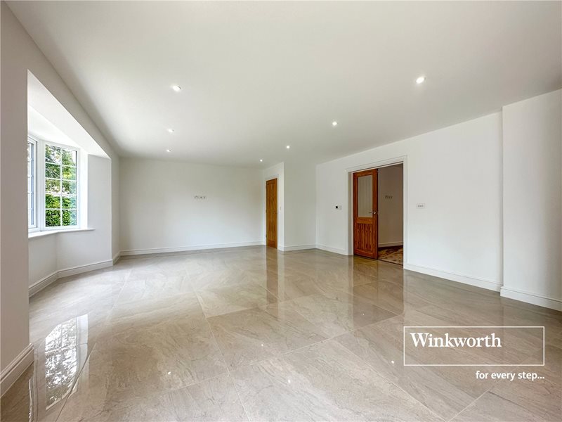 Chine Walk, West Parley, Ferndown, Dorset, BH22
