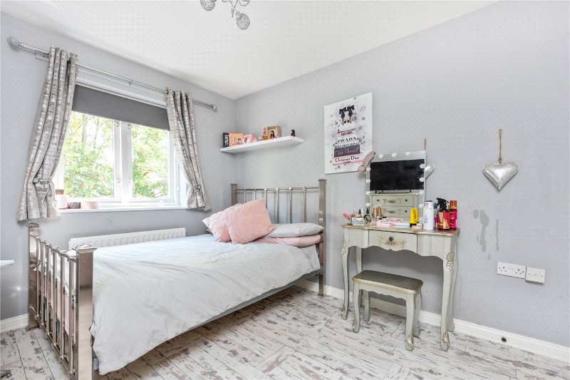 Buxhall Crescent, London, E9
